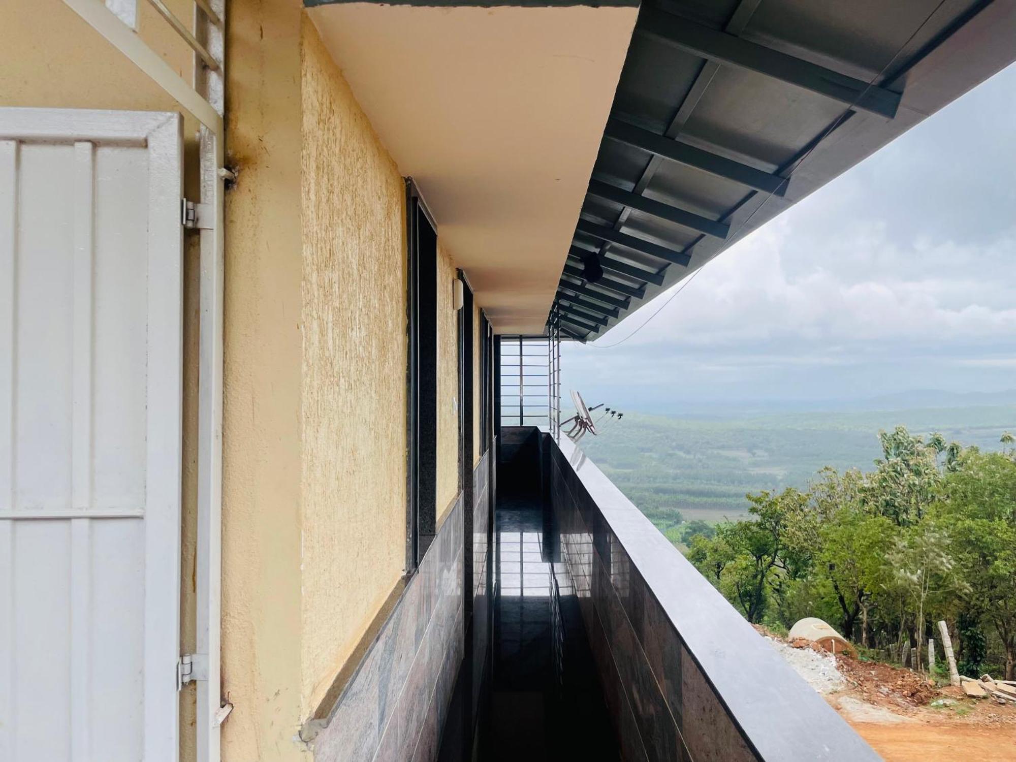 Rashi Z View Estate Stay Tarikere Екстер'єр фото